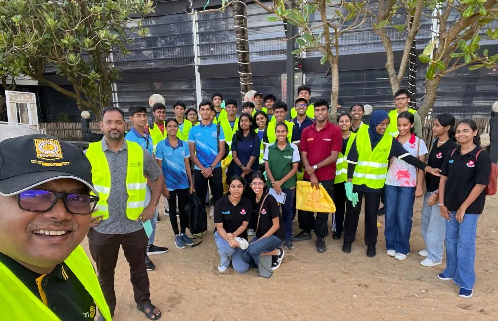 Beach Cleanup at Mount Lavinia
