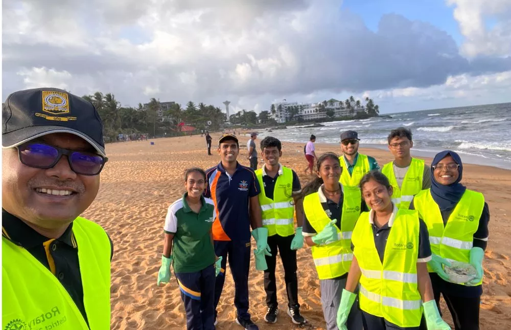 Beach Cleanup at Mount Lavinia