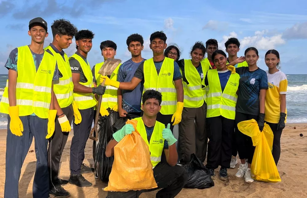 Beach Cleanup at Mount Lavinia